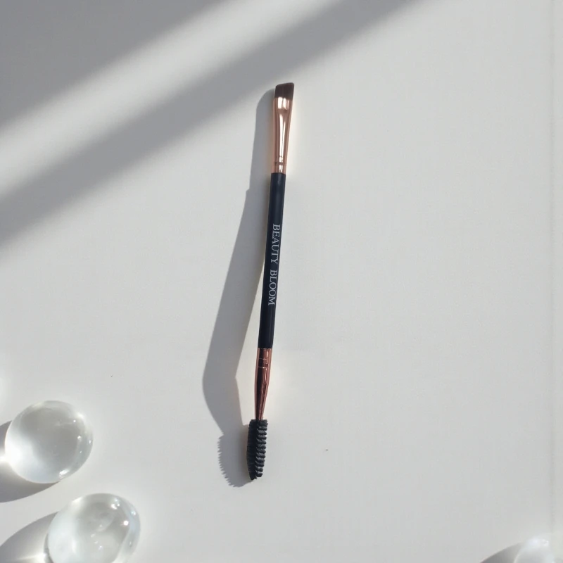 Double ended brow brush